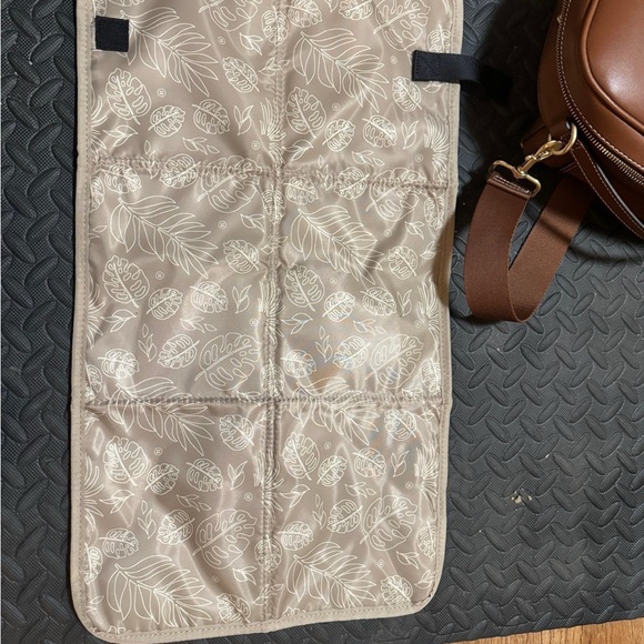 Twelve Little Crossbody - Picture 6 of 6